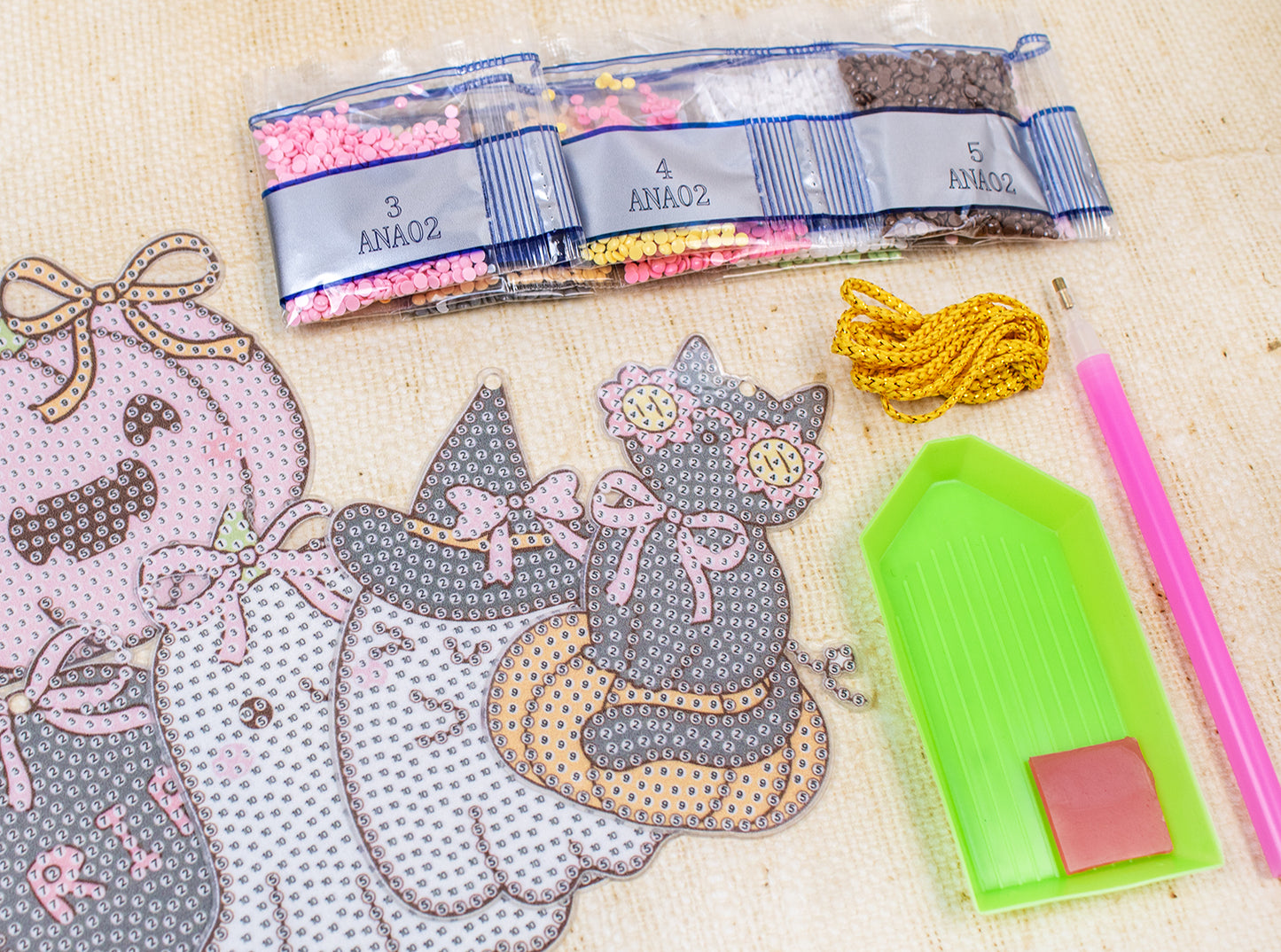 Set picturi cu diamante LetiStitch Ornaments - Boo Crew, 480-800