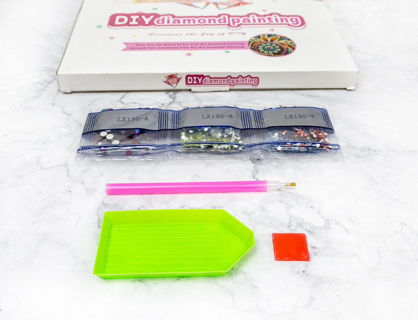 Suport acrilic pentru pictură cu diamante Letistitch - Holiday Joy, 481-395