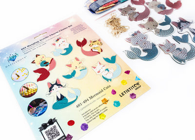 Set lanțuri cu pandantive din acril LetiStitch - Mermaid Cats, 481-494