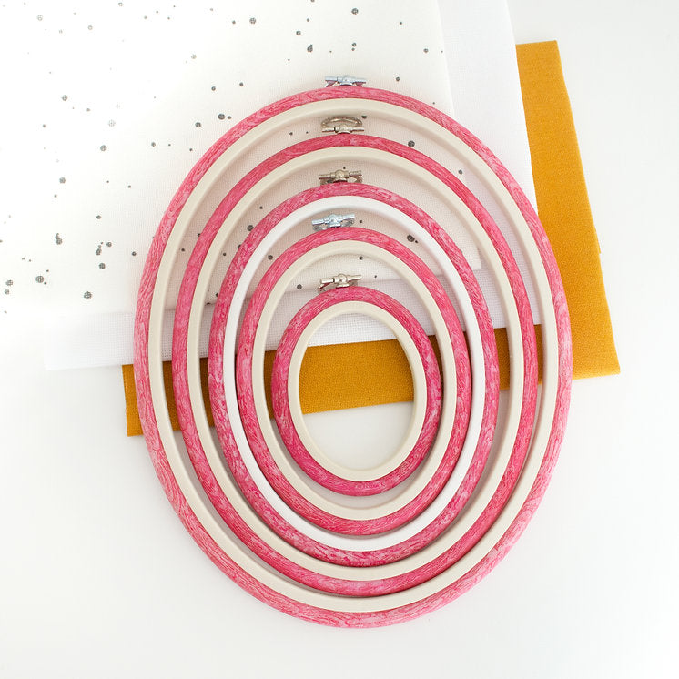Cerc de plastic oval сu cheutoare, 230