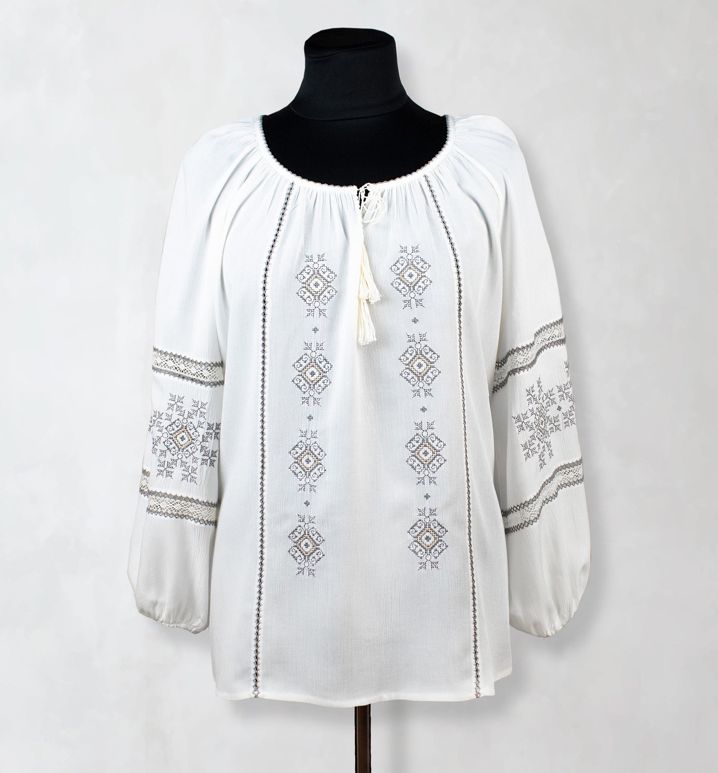Etno-Modern - Bluză Femei, F213
