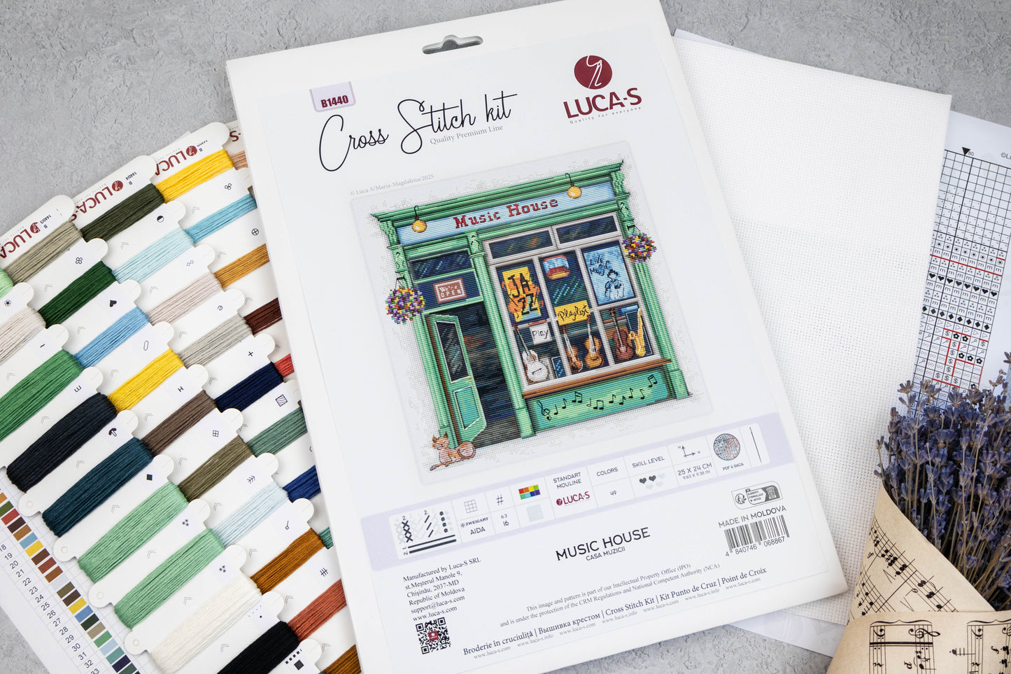 Set de brodat în cruciuliță Luca-S - Casa Muzicii, B1440