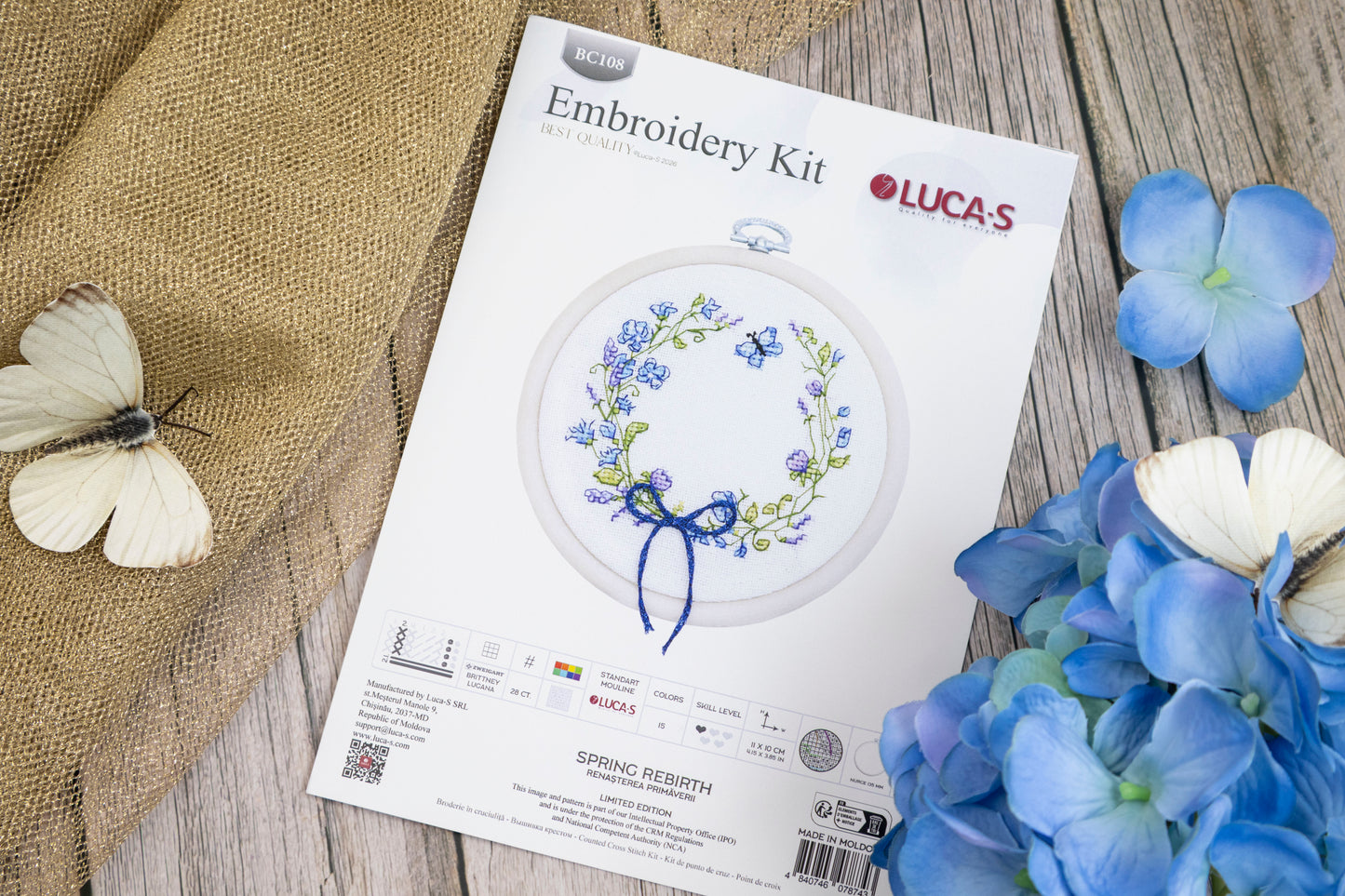 Set de brodat în cruciuliță cu cercul de brodat inclus Luca-S - Renașterea Primăverii, BC108