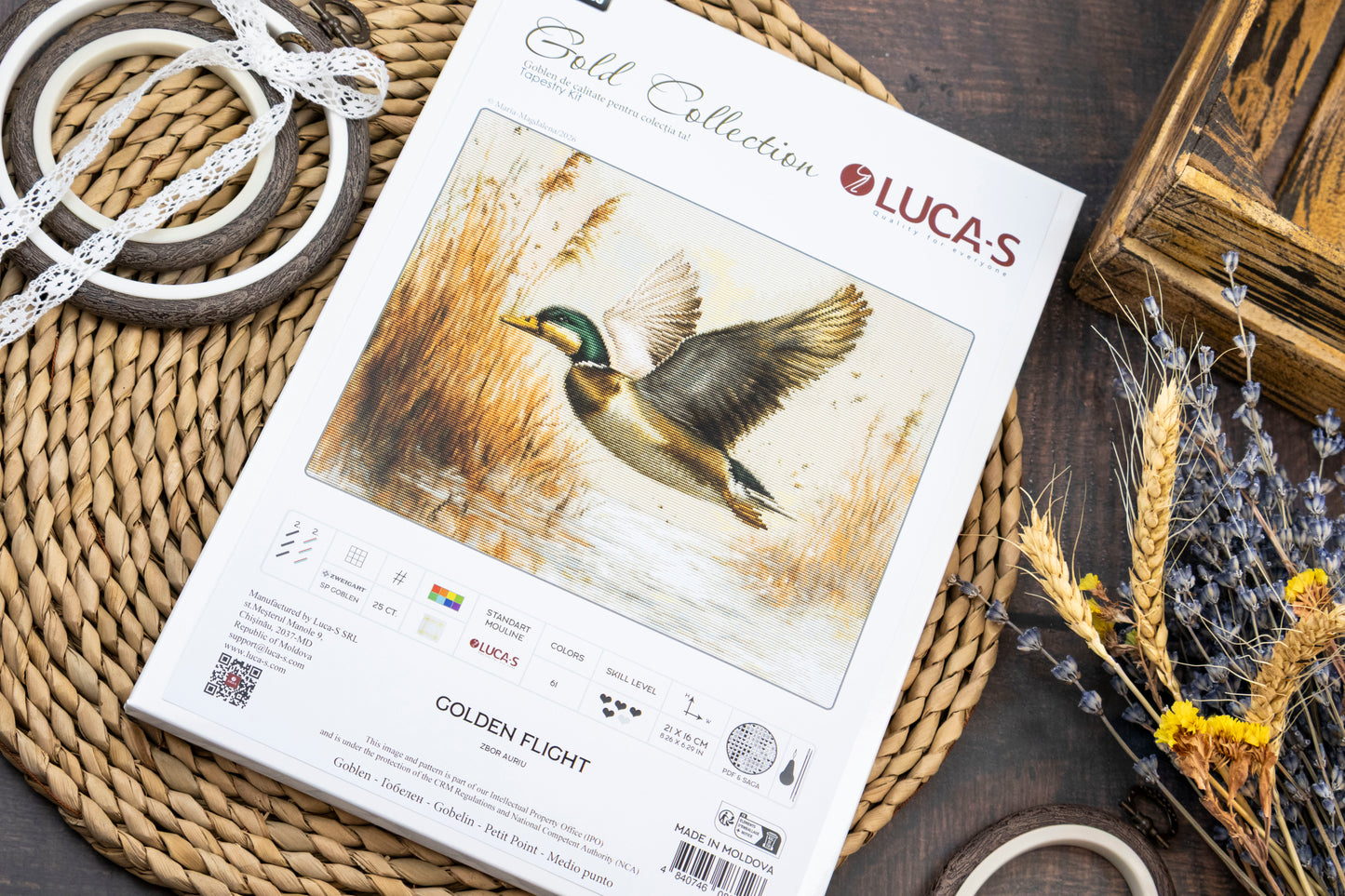 Set de brodat în goblen Luca-S GOLD - Zbor Auriu, G730