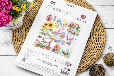 Set de brodat în cruciuliță Luca-S -  Povestea Gnomilor, B7060