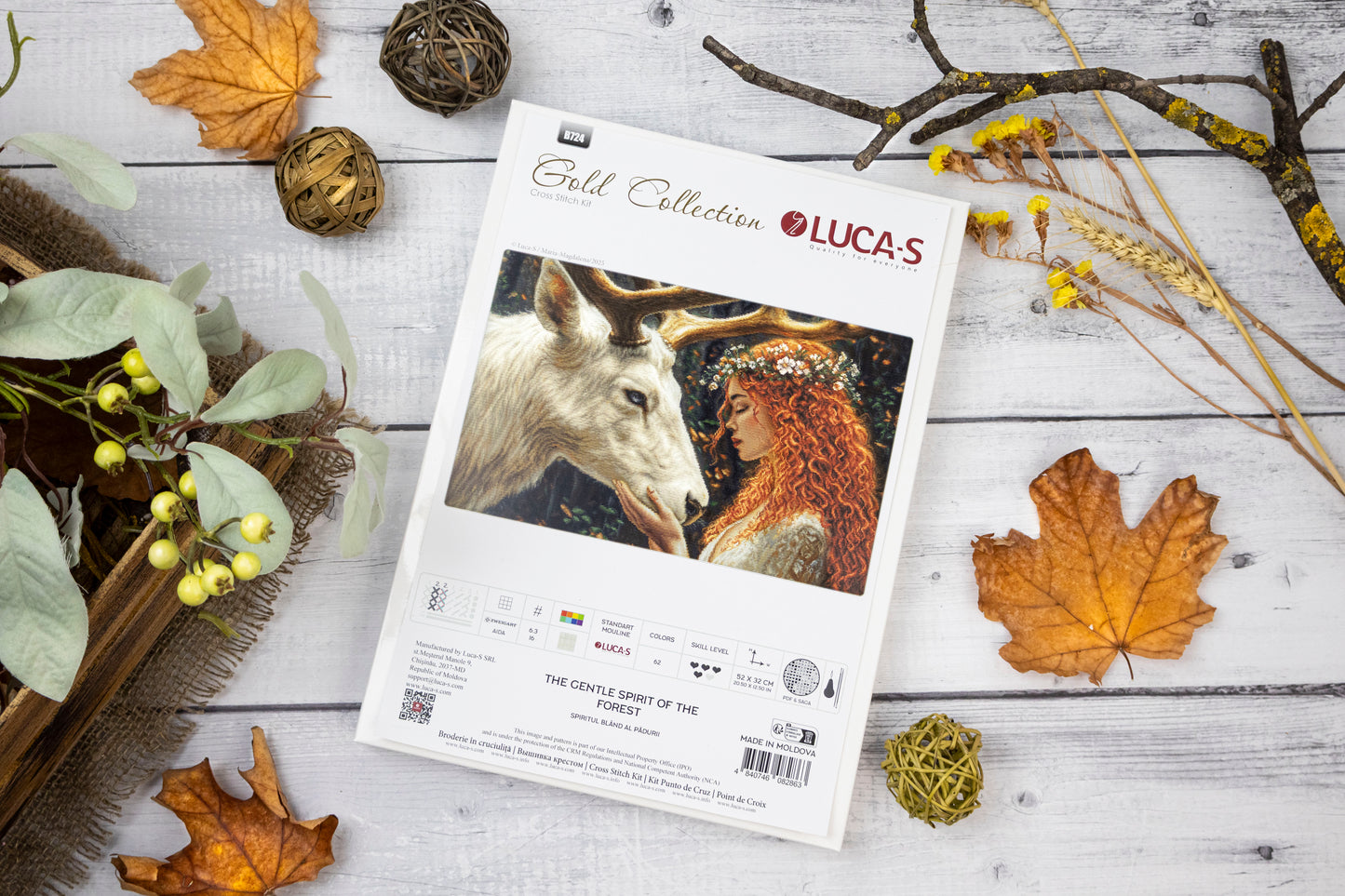 Set de brodat în cruciuliță Luca-S GOLD - Spiritul Blând al Pădurii, B724