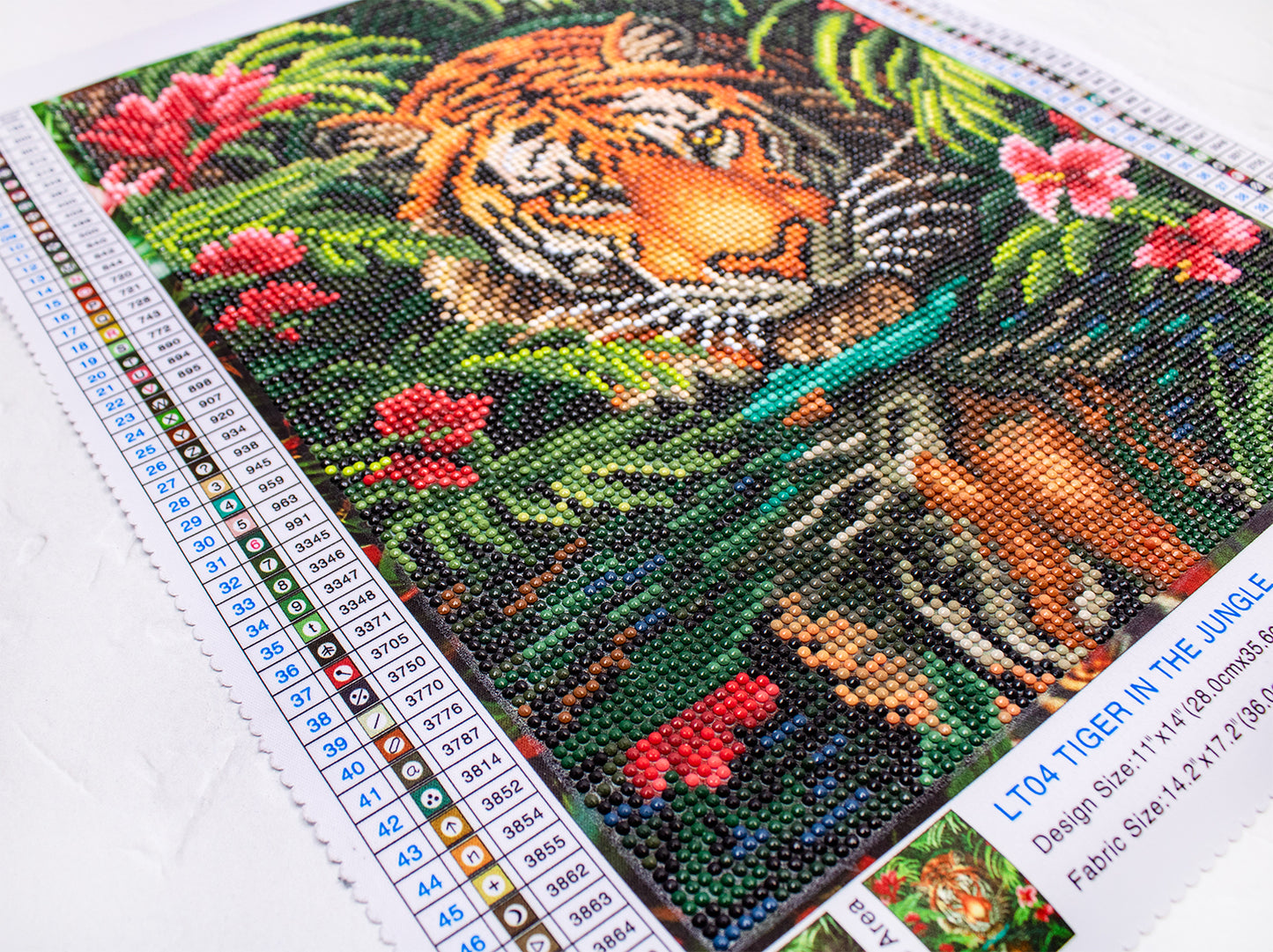 Set pictură cu diamante LetiStitch - Tiger in the Jungle, LT04