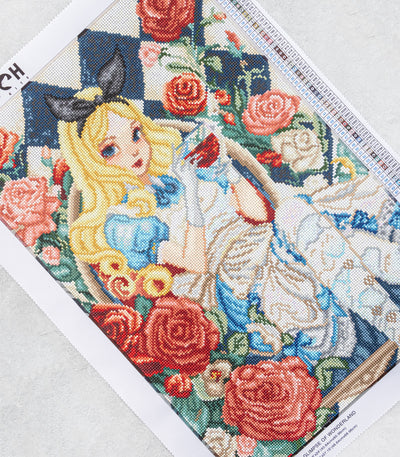 Set pictură cu diamante LetiStitch - A Glimpse of Wonderland, LT12