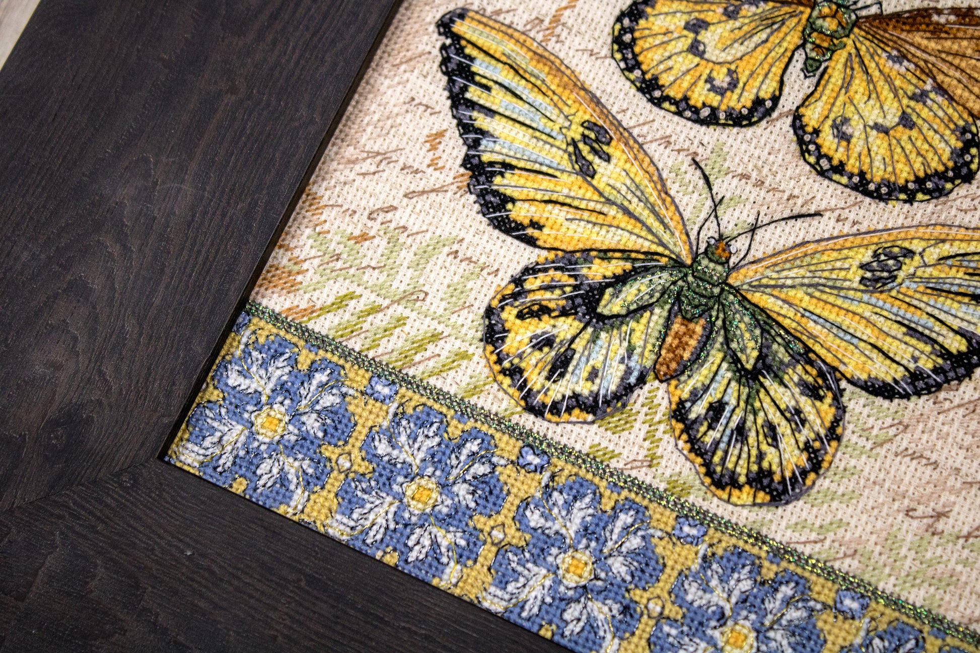 Cross Stitch Kit LetiStitch - Vintage Wings-Le Papillons - HobbyJobby