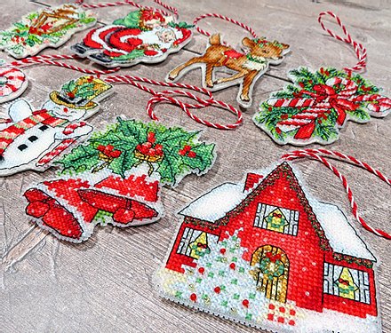 Set de brodat Letistitch - Christmas Toys Kit nr.1, LETI966