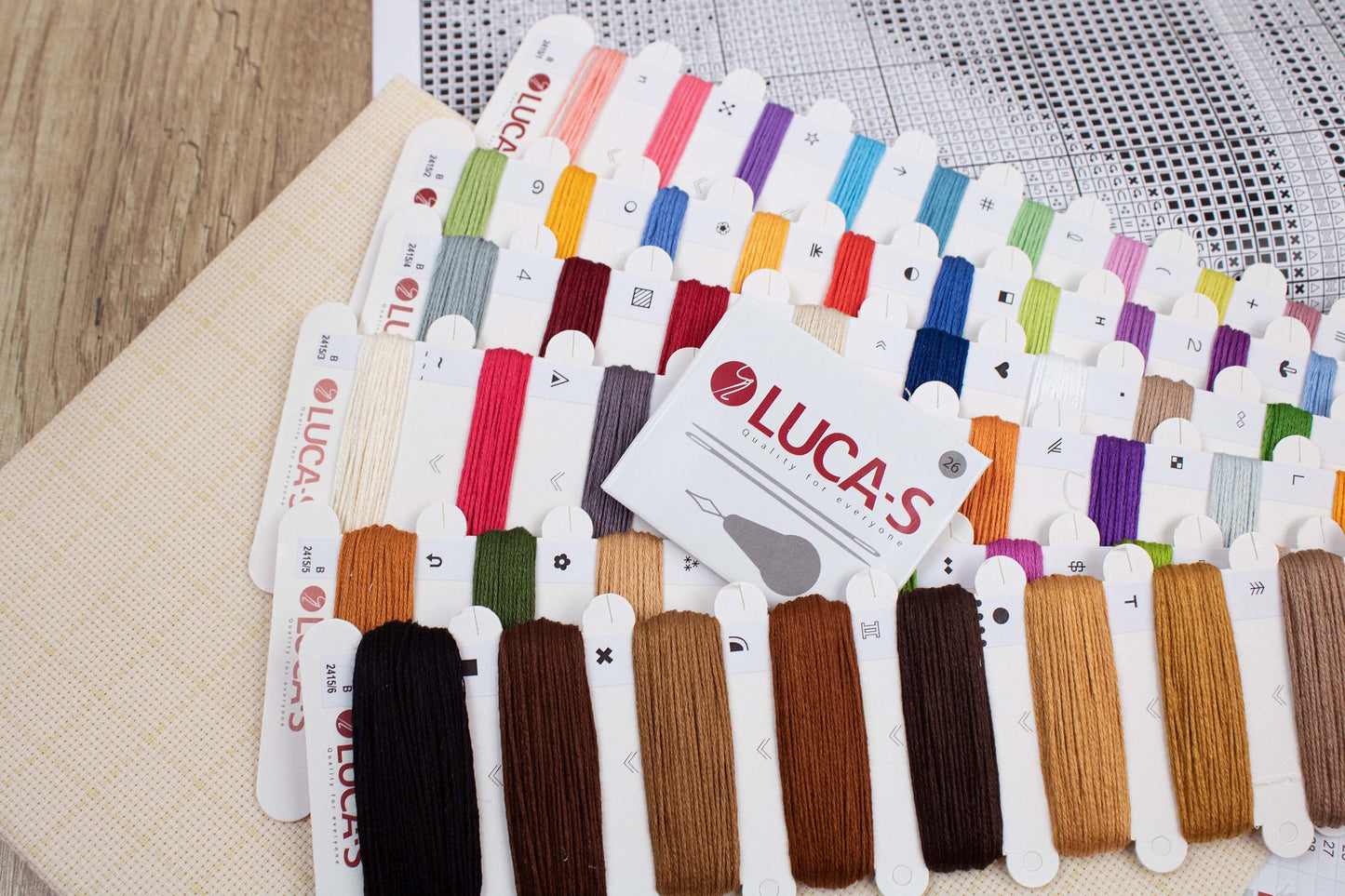 Set de brotat în cruciuliță Luca-S - B2415 Cățelul lui Picasso