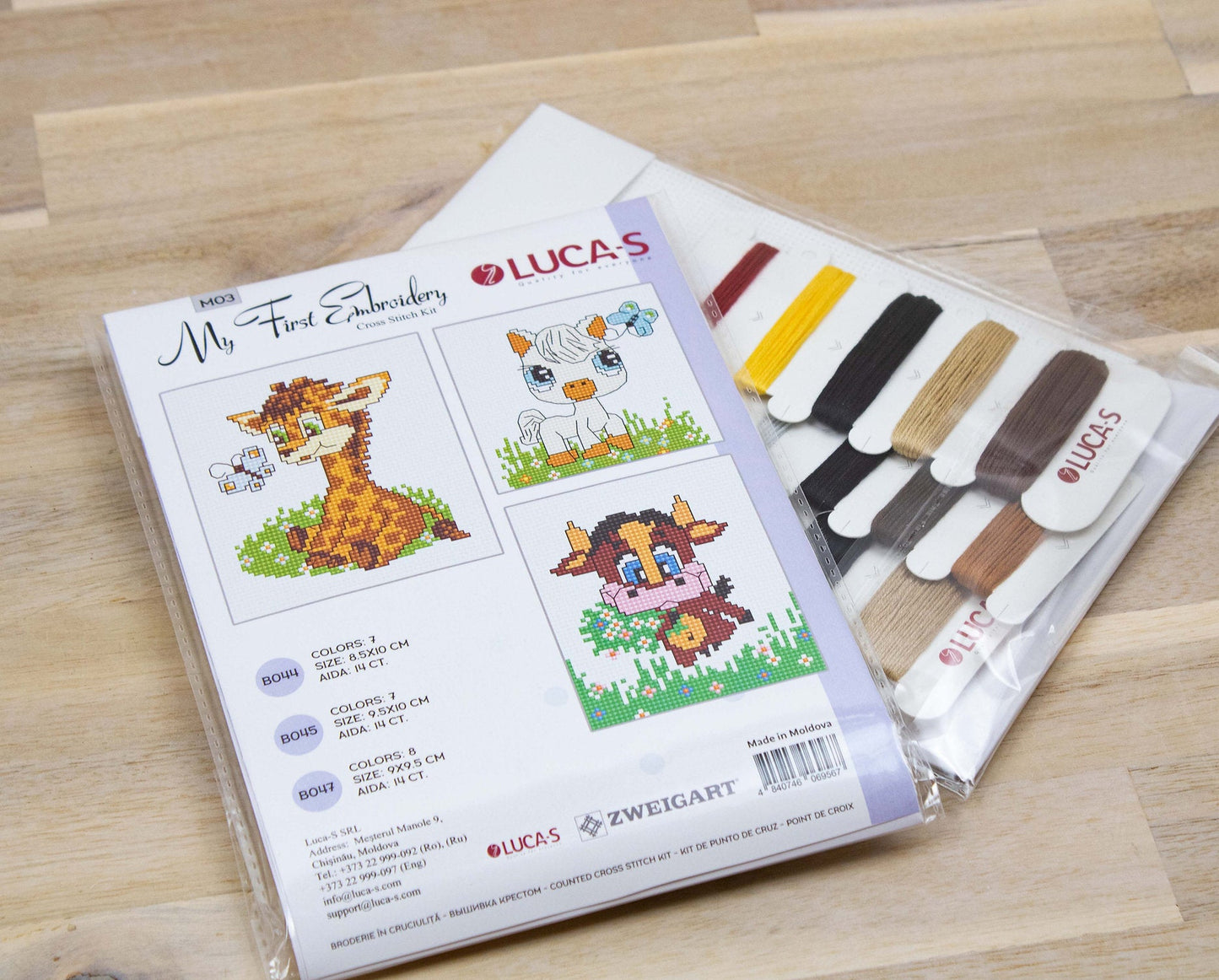 Set de brodat în cruciuliță Luca-S - Prima mea broderie, M03
