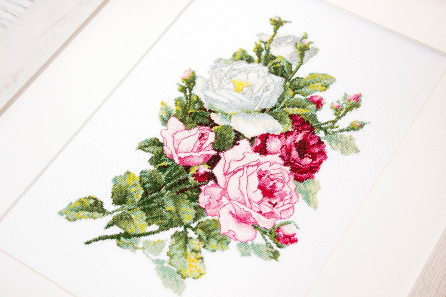 Cross Stitch Kit Luca-S - Bouquet of Roses - HobbyJobby